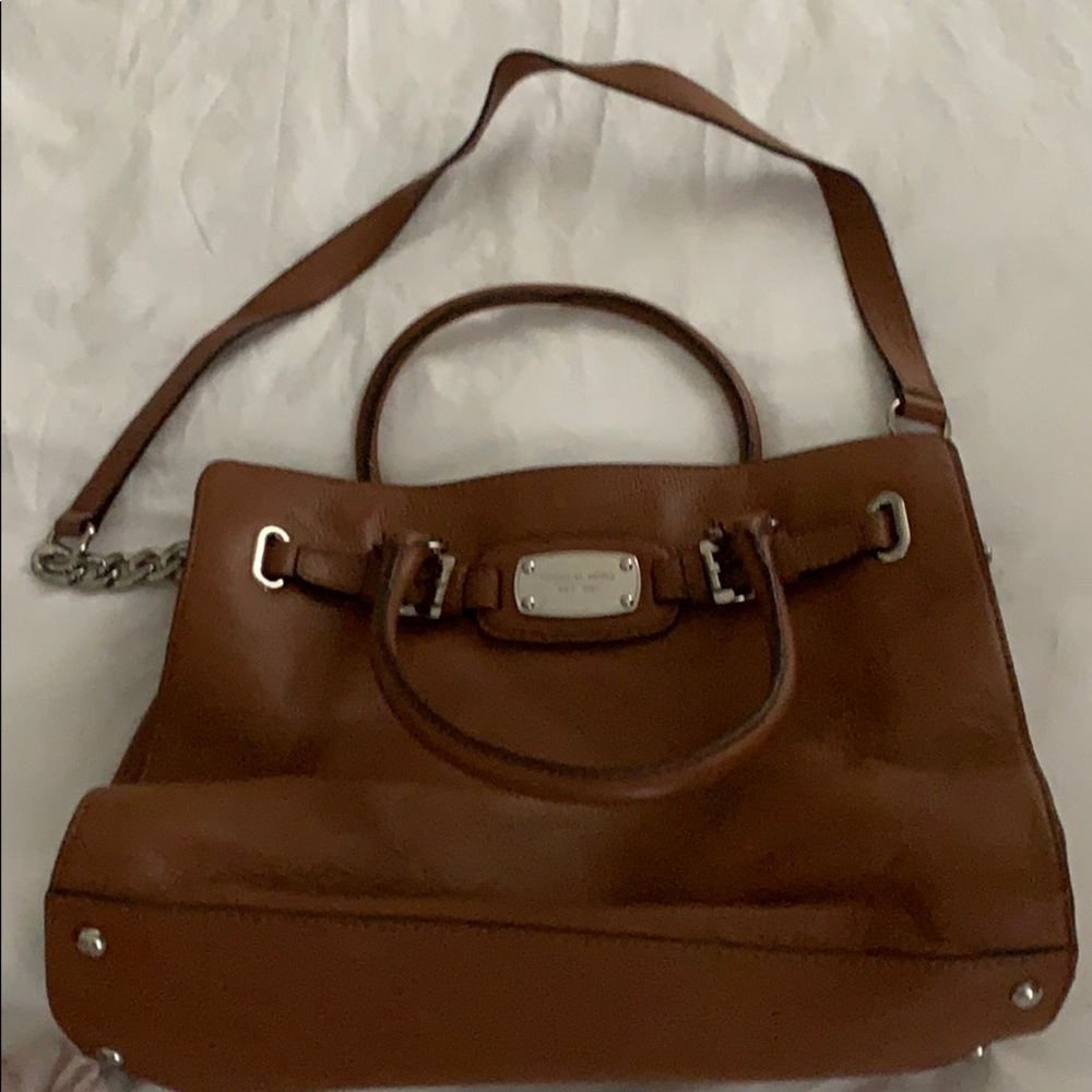 Michael kors shoulder and cross body bag